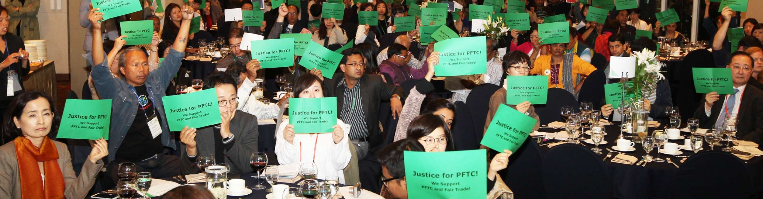 The joint declaration was signed by presidents of WFTO Asia and KFTO during the regional conference of WFTO Asian members in Seoul, Korea, in October.   Photo: PFTC